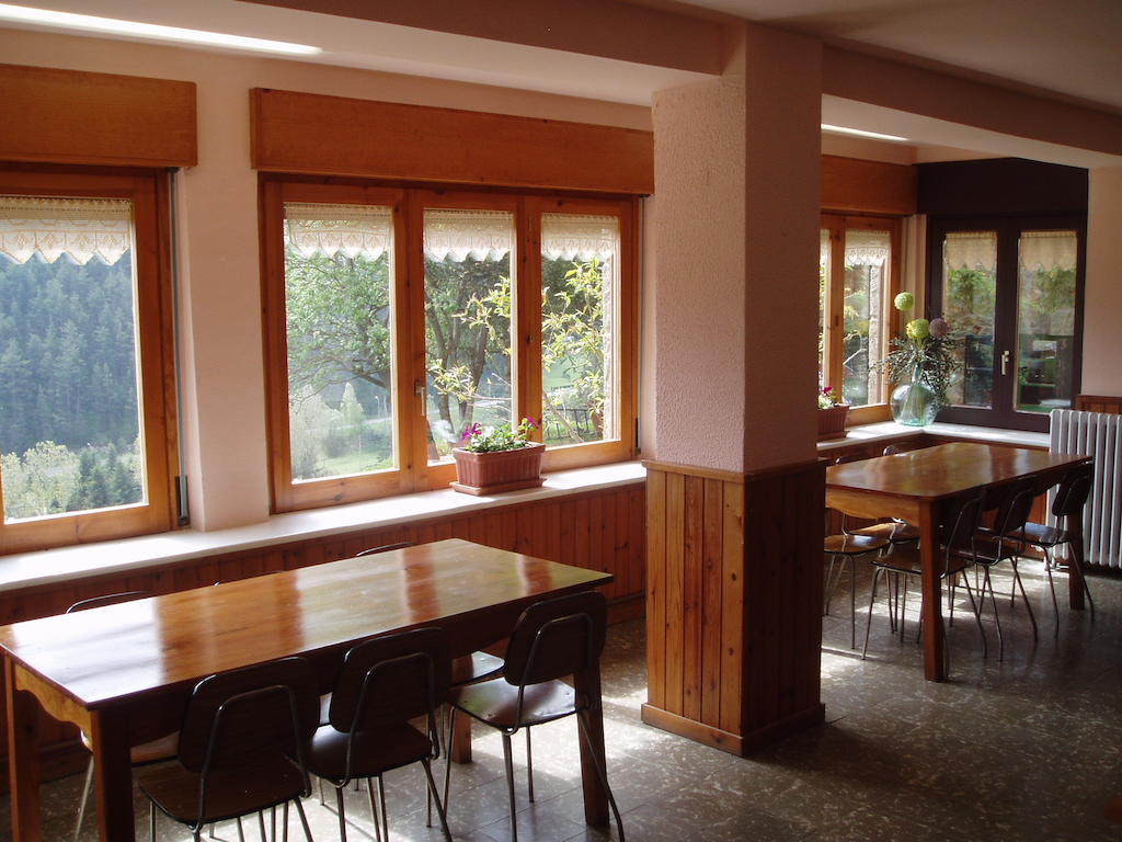 Auberge de jeunesse Xalet-Refugi U.E.C. à La Molina  Extérieur photo