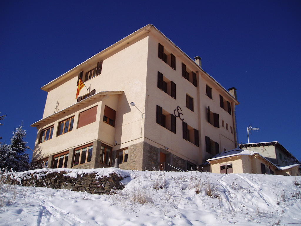 Auberge de jeunesse Xalet-Refugi U.E.C. à La Molina  Extérieur photo